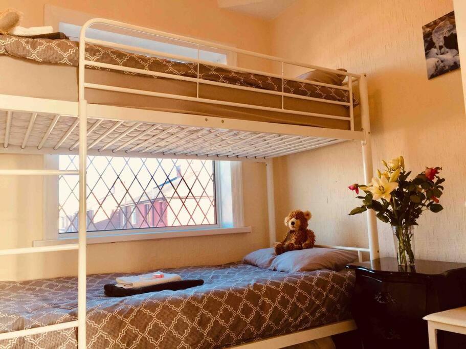 Vila 2 Bed Sleeps 6 Beach Retreat St Annes On Sea Lytham St Annes Exteriér fotografie