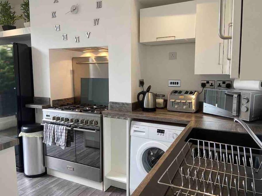 Vila 2 Bed Sleeps 6 Beach Retreat St Annes On Sea Lytham St Annes Exteriér fotografie