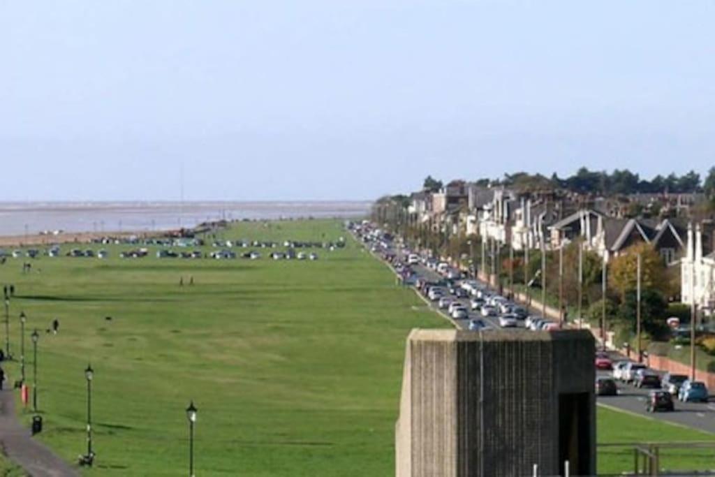 Vila 2 Bed Sleeps 6 Beach Retreat St Annes On Sea Lytham St Annes Exteriér fotografie